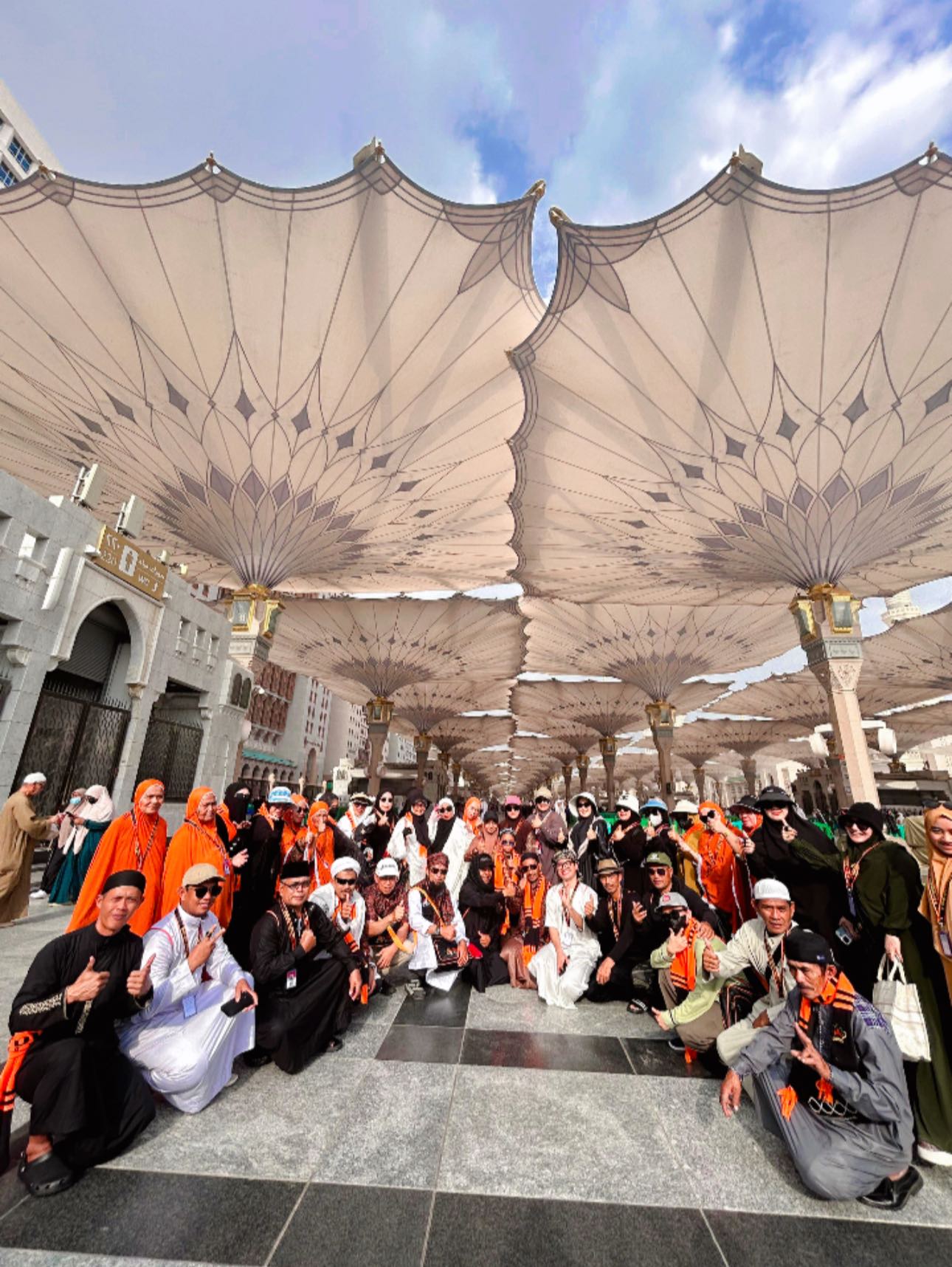 Keseruan tur Madinah